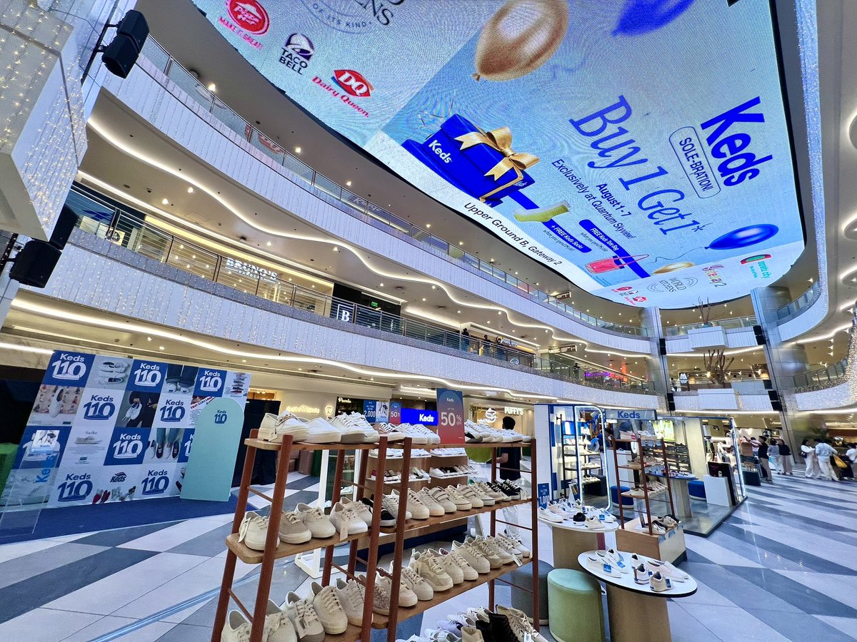 AranetaCity's tweet photo. Sole-brate this Sunday at the #CityOfFirsts. 🏙️✨

Shop for your next Keds, Sperry, and Merrell footwear at the 📍 Quantum Skyview, Upper Ground B, Gateway Mall 2. 👟🛍️🤩

Enjoy all the great deals until 🗓️ August 7. 

#AranetaCity #CityOfFirsts #GatewayMall2 #QuantumSkyview https://t.co/Q3mJ4dgPD5