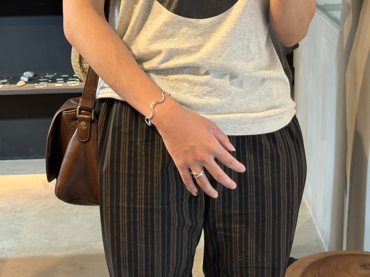 Ren70sss's tweet photo. アクセサリーとミャクミャクに恋した旅
お金は「自分を幸せにすること」に使わないと https://t.co/YLvHHjUFak