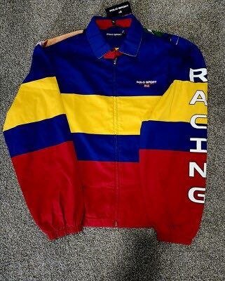 anvane8's tweet photo. @mygsdboy Es esta la  chaqueta que Tae llevaba y que tiene los colores de la bandera de Colombia tal cual 🇨🇴💜🎉 https://t.co/ank6Jo0Asu