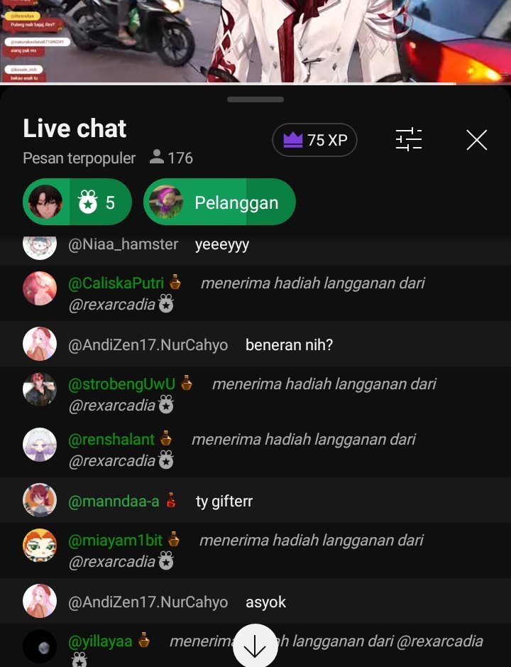 papataylor_'s tweet photo. Diajak jalan-jalan ke blok m pulang gabawa oleh-oleh dapetnya membership #RexLive https://t.co/c3jYUTcN7X