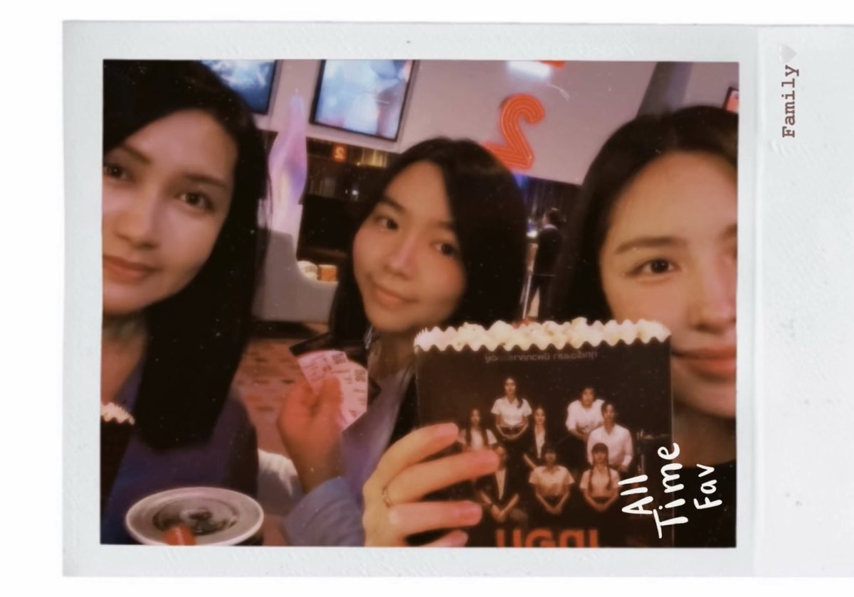 aneung31's tweet photo. แฝด 3 ป่ะคับ 🥰🫠

OUR JOURNEY WITH LK 02 
#lookkaewkamollak https://t.co/ockc5EiAlj