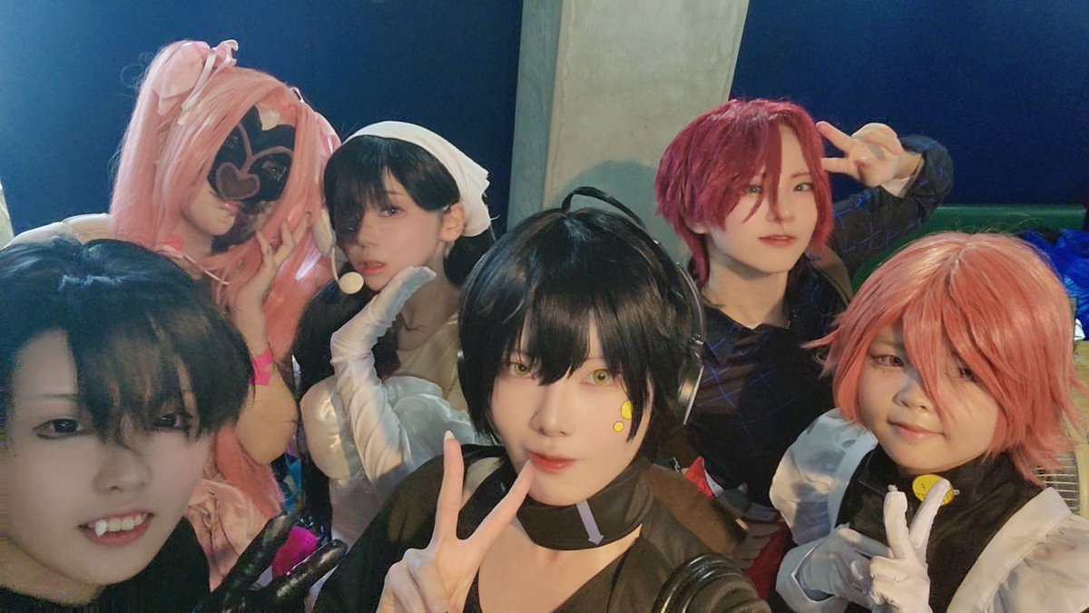 iv__14ti21's tweet photo. トクミュきてまーす！
異文化交流すぎるwwww
 #トクミュ https://t.co/pjsVBUVhW4