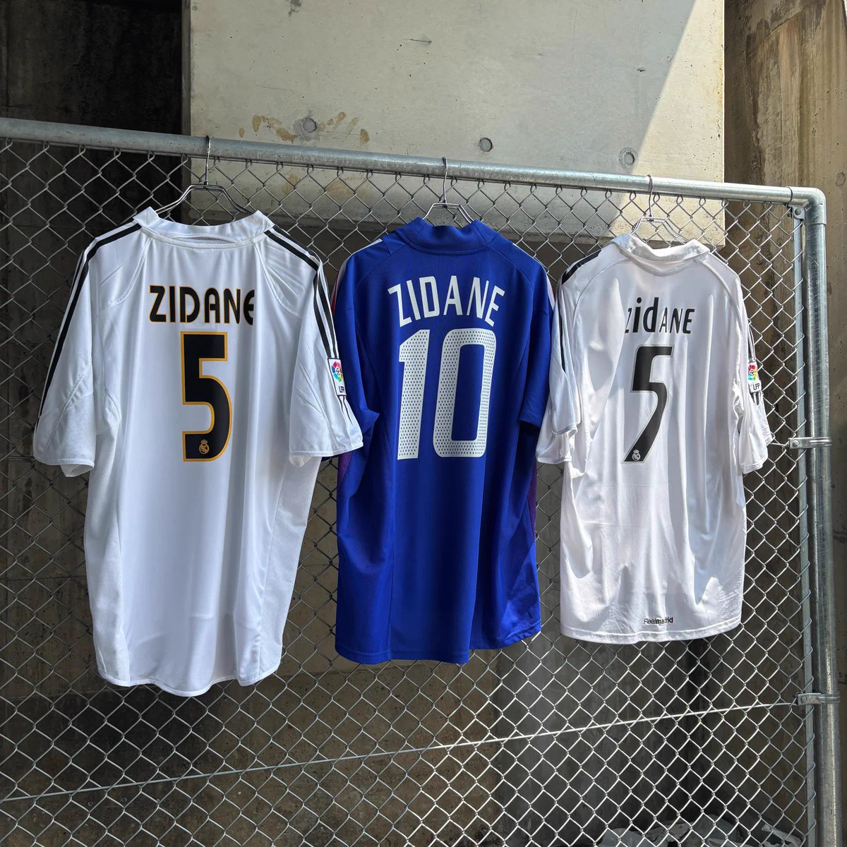 新品・タグ付き❗ フランス代表 ZIDANE 選手モデルのシャツ サッカーショップfcFA【公式】定休日無し(11:00~18:00)☆オンライン