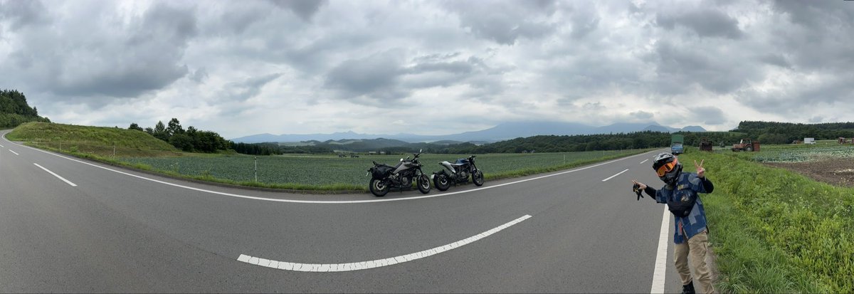 kkk_aot's tweet photo. つまごいパノラマラインめっちゃよかった！
少し北海道を感じたよ👀

景色もいいし涼しいし走ってて
ギモヂヨカッタデス‼︎🏍️

本来の目的地だったカフェはまた今度やな〜 https://t.co/fi72wZYtHY
