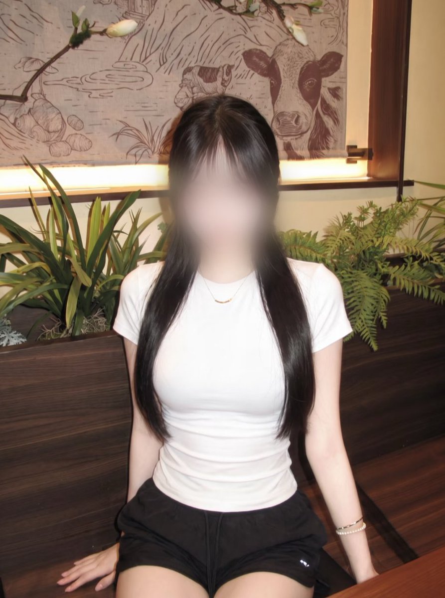 Jeremy21290607's tweet photo. 05の宇都宮住み工場女子です👩‍⚕️ https://t.co/bR0BkKfKKU