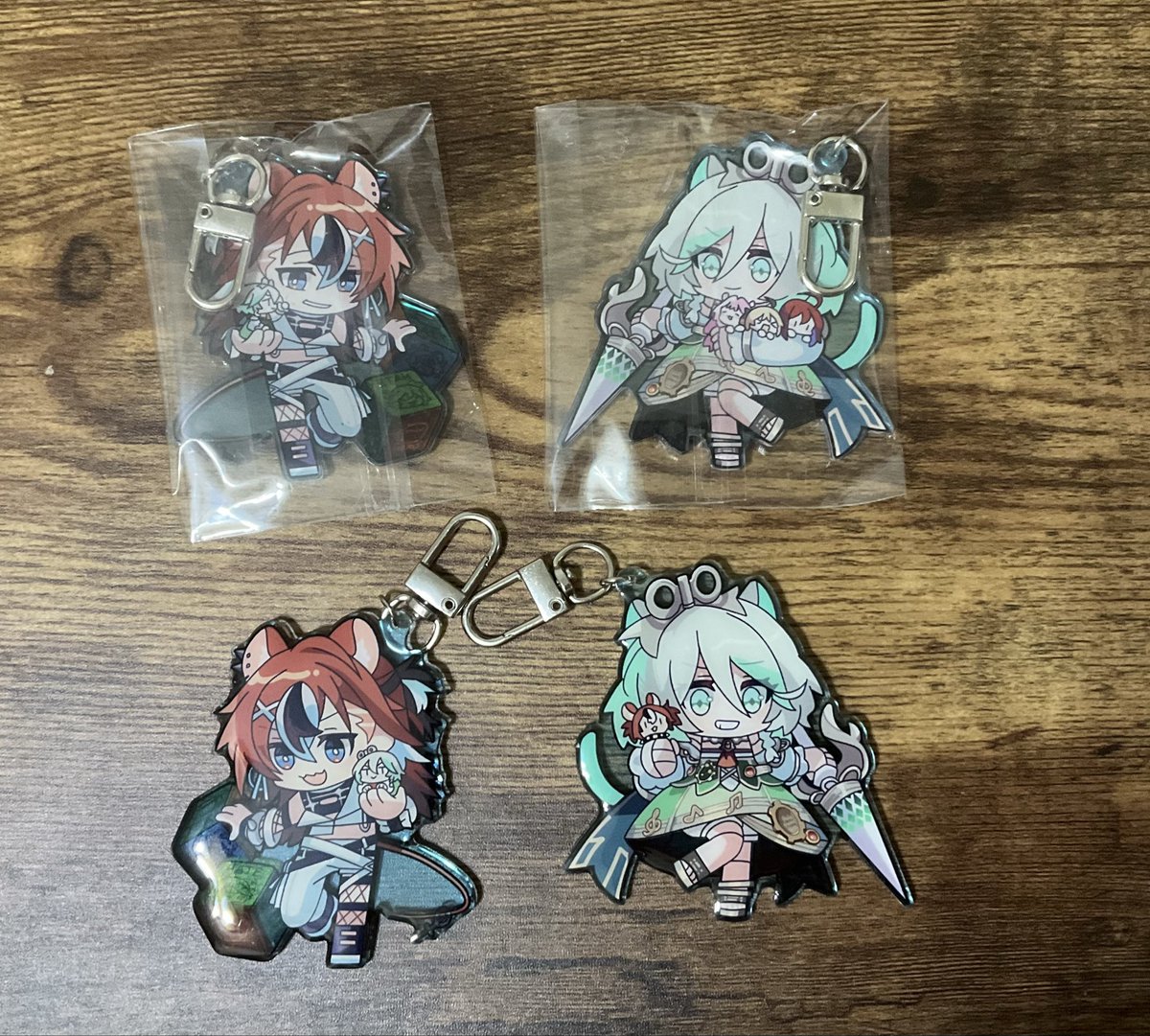 Fongban_'s tweet photo. I got the keychain I made! 
It has a few small imperfections, but the translucent effect looks so pretty 🥰 https://t.co/UG2hSHiPXS
