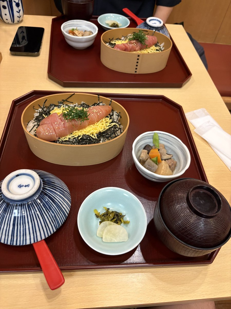 okerayeo's tweet photo. 15分で綺麗に飛びました

福岡を喰らうには胃と消化力が足りなすぎた
また来ます😌 https://t.co/vRMig5pMWD