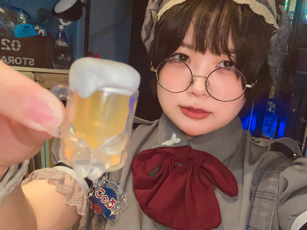 _orca25's tweet photo. 夏野菜マーボーとビール……さ……(という微妙な顔)
~1800

 #しゃち日記 https://t.co/rKgRCqEILF