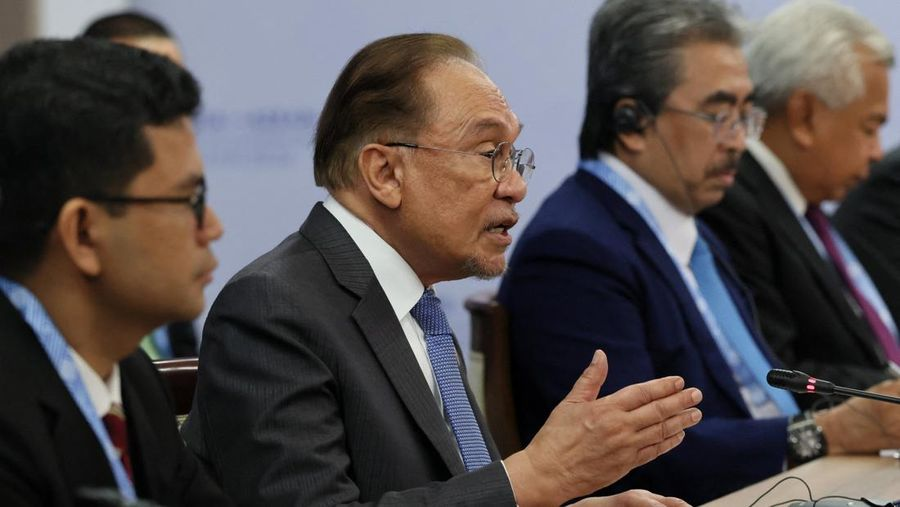 LambeSahamjja's tweet photo. pm awnar akan bawa kasus e-fishery ke jalur hukum buat balikin dana:
- ada dana pensiun yang nyangkut di sana
- rugi hampir rp 881 miliar sekitar rm 200 juta yang udah ditanam di efishery https://t.co/wvVtOWLO5B