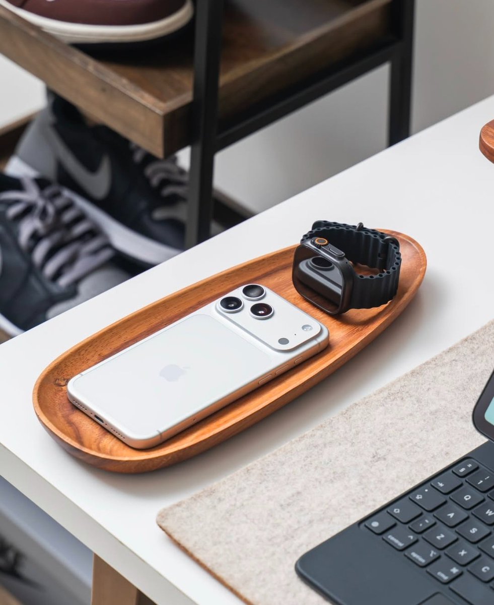 BossCode_12's tweet photo. A workspace that speaks before you do. 🪵👟 https://t.co/e3bQ5Y9fyA