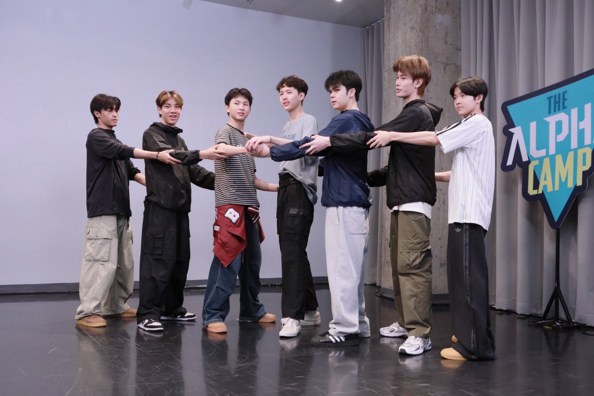 ProjectAlphaTH's tweet photo. #TheAlphaCamp6thLive
#ProjectAlphaNewClan 
#GMMTV https://t.co/kmeNOSO5zi