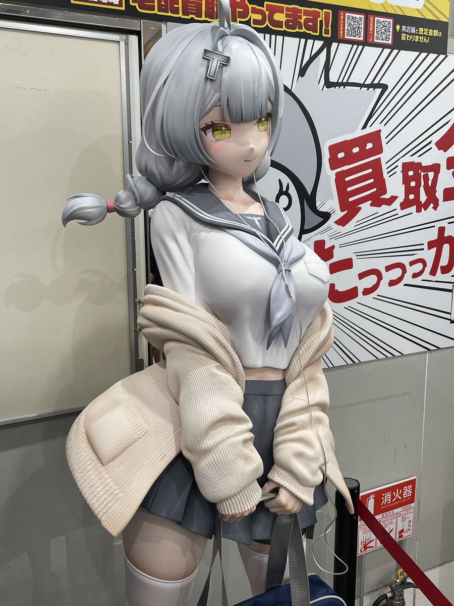 xkiyoix's tweet photo. アキバの新たな観光名所を見にきました https://t.co/f84riMa8Ir