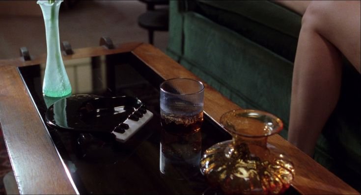 lunaralewife's tweet photo. mulholland drive  (2001)

David lynch https://t.co/66k3G0LVr8