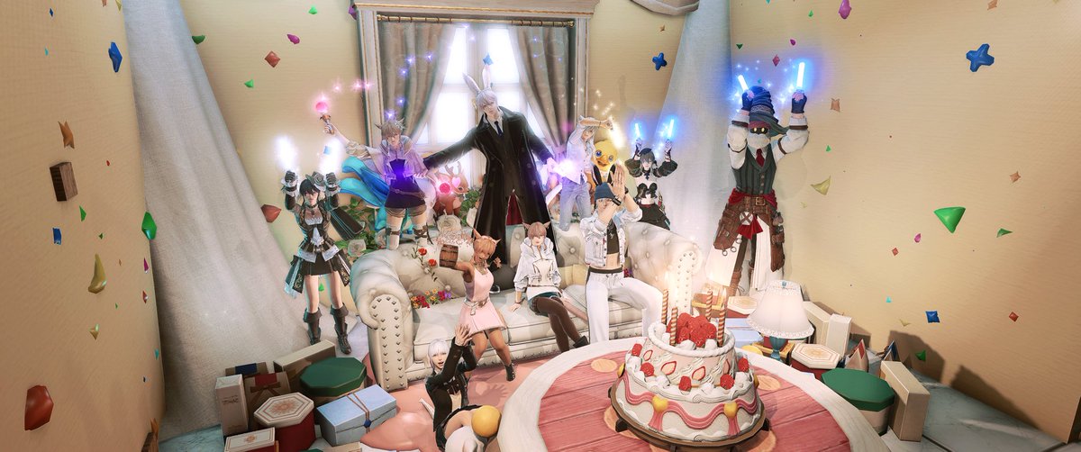H_A___ff14's tweet photo. めっちゃ嬉しかったからこっちでも！
29日誕生日だったけど当日手術で入院してたので、退院後の昨日、いつも話してる友達みんながサプライズでお誕生日会と退院祝いしてくれましたんたん！
チャイチャとか新しいエモートとかアクセサリーとかめちゃくちゃもらってありがとうすぎる😭
だいすきだー！！ https://t.co/KFJoKkrDAz