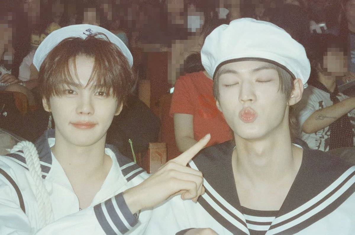 gyuvineee_0830's tweet photo. 260802 음중 FD님 인스타그램 #김규빈 https://t.co/VagcK0SAzK