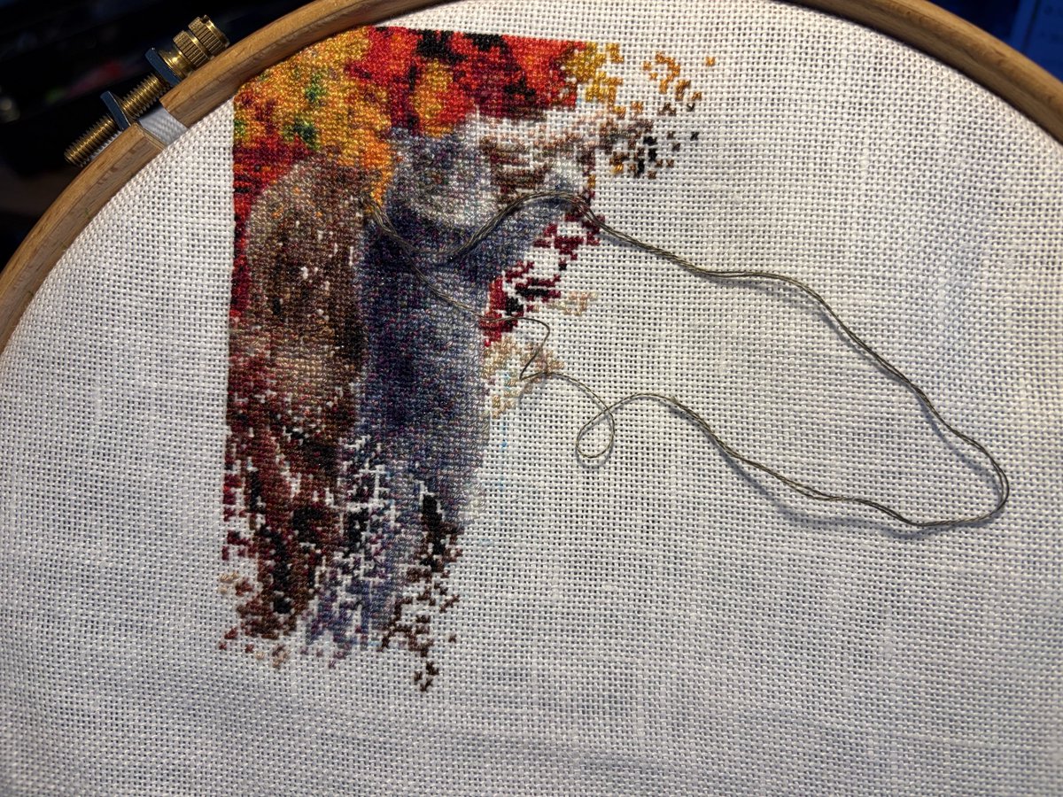iroitoharibako's tweet photo. A HAED stitcher with too many WIPs

8/2 2026
#crossstitch
#クロスステッチ
#haed

Supersized The Library of Cats Max Color Left
28ct(1over1)

327 stitches today

そろそろ2匹目を刺したくなった(^^) https://t.co/ImPwmZaq1B