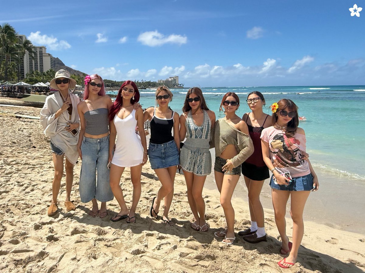BINI_StreamTeam's tweet photo. First international stop for the BINI Signals World Tour 2026! We know you'll do well, girls! 📡

BINI SIGNALS REACHED HAWAII

#BINI_SIGNALS_HONOLULU #BINI_SIGNALS_WORLDTOUR_2026 #BINI https://t.co/cb10Gs5R71