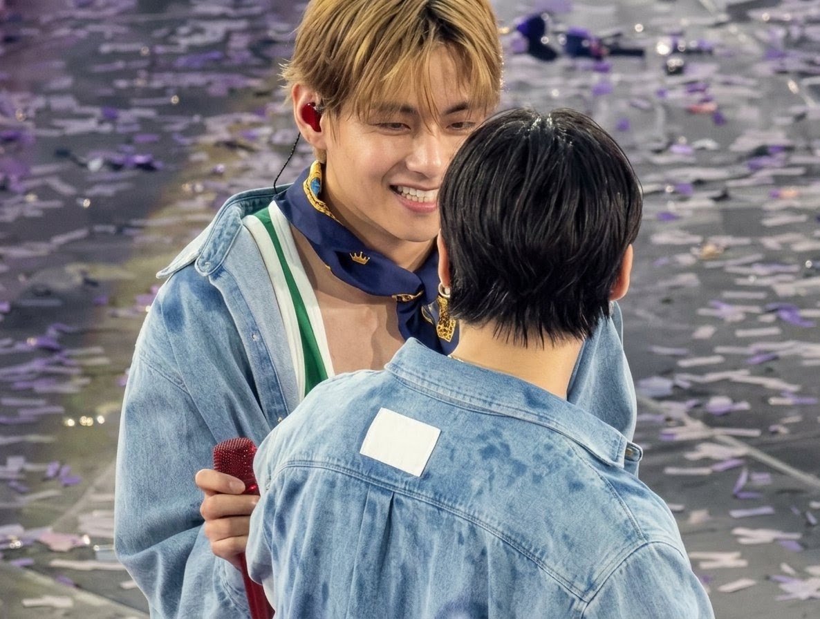 Zeta1317's tweet photo. 💜💚🐰🐯🐻
#Taekook #vkook #kookv #Taehyung #Jungkook #tae #jk #v #tetegugu
💜💚🐰🐯🐻

💦💦y traviesos andaban nuestros ángeles 🥰 https://t.co/3ZwTf7gXHy