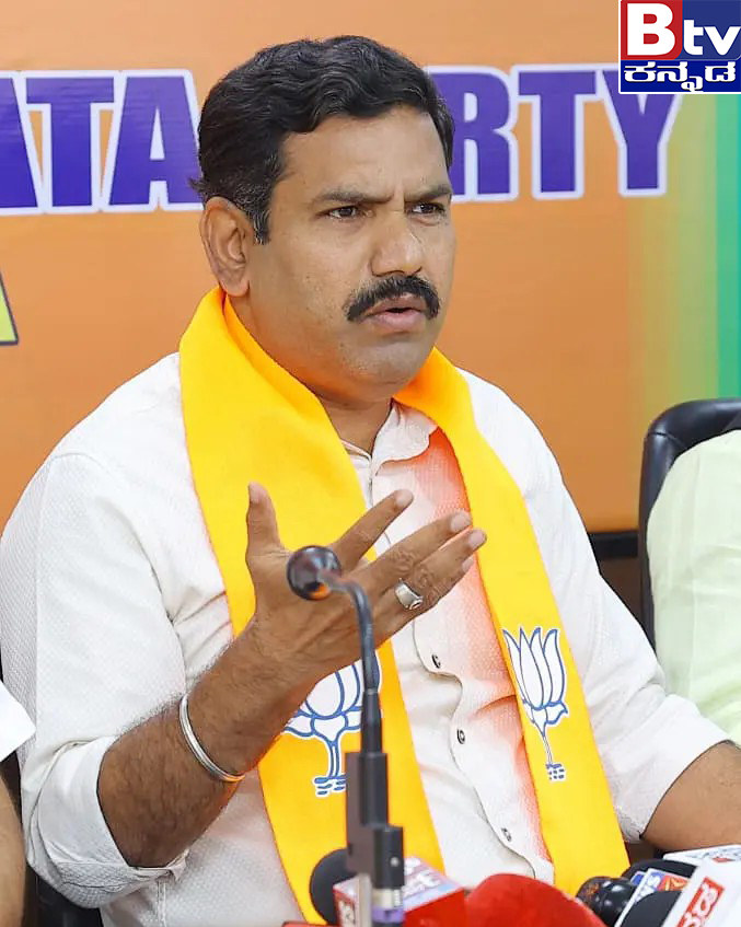 btvnewslive's tweet photo. ಕಾವೇರಿ ವಿಚಾರವಾಗಿ ತಮಿಳುನಾಡು ಸಿಎಂ ವಿಜಯ್ ಅವರಿಗೆ ಪತ್ರ ಬರೆದ ಬಿಜೆಪಿ ರಾಜ್ಯಾಧ್ಯಕ್ಷ ಬಿವೈ ವಿಜಯೇಂದ್ರ..!
#cmvijay #tamilunaducm #Vijayendra #BJPStatePresident #caveri #caveriwater #caveriwaterproblam #karnatakatamilunadu #letter #ViralNewsUpdate #BTVDigital #Btventertainment #btvkannada https://t.co/ZIkmXhKr8Y