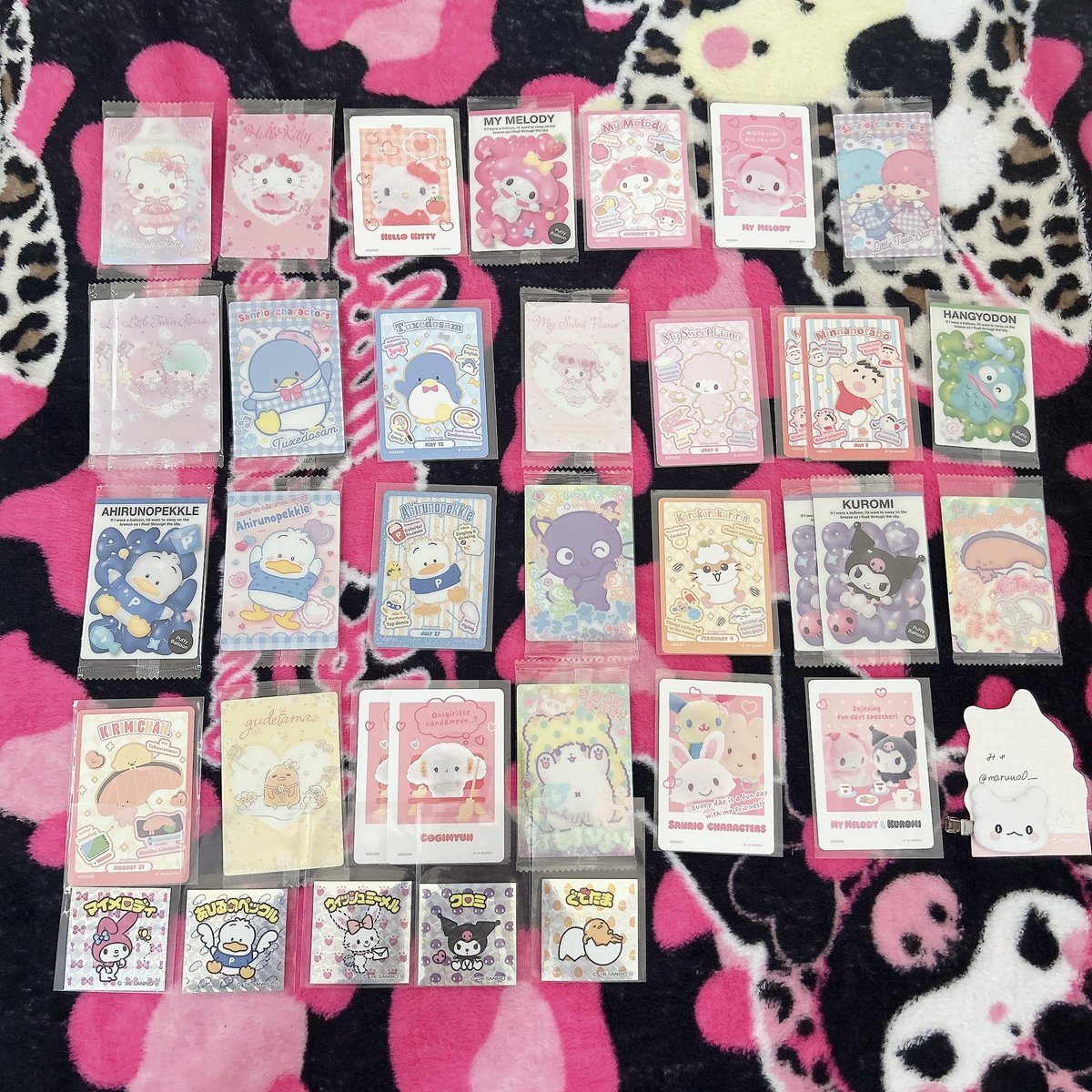 maruuo0__'s tweet photo. サンリオ カードソフトクッキー ウエハース コレクターズカードプラス キャラクターズマン 等 交換

譲：画像1~2

求：同異種はなまるおばけ(なんでも検討します◎) 𝑜𝑟 ~定価+送料

郵送希望📨・1部交換のみ🈶
こちらから複数提供・抱き合わせ◎
買取の際はご希望額をご提示しお声がけ下さいᴗ ᴗ͈ https://t.co/YrmLj4tMn9