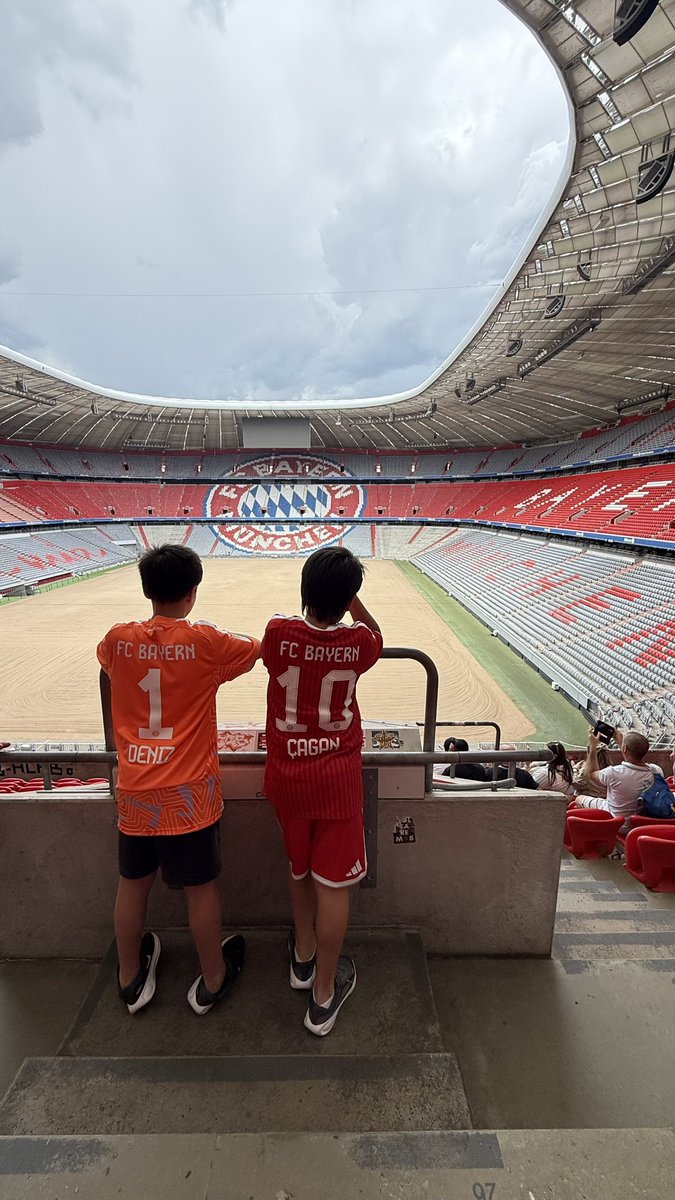 nebikorkmazz's tweet photo. @FCBayern
#München
#munich
#munih
#germany
#Deutschland https://t.co/PuKox5z1yy