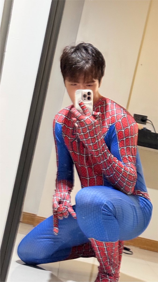 sxantae's tweet photo. ปล่อยใยใส่น้องแหน่ 🕸️🕷️ https://t.co/pQhd4knV26