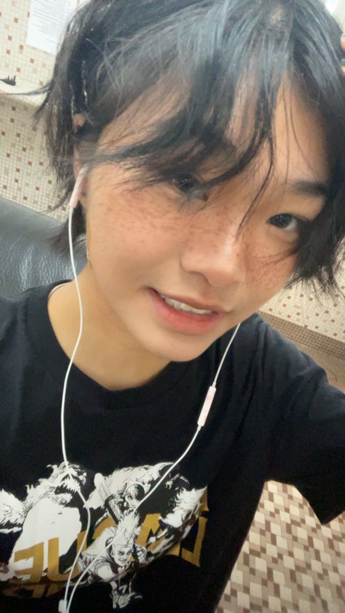 睡睡 tweet media