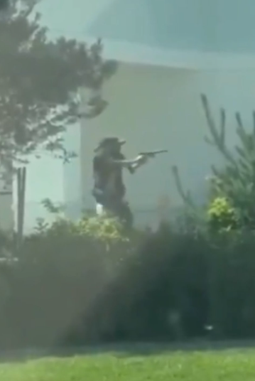 jackduval's tweet photo. 2 years ago, Jordan "The Fearless Patriot" Salinas posted on Facebook "train like your life depends on it because God forbid, one day it might"

Today he helped save the lives of countless civilians from an active shooter at the In-N-Out in Twin Falls, Idaho

what's chilling is that in this very facebook post from 2 years ago, he is posed in the exact same way and holding what appears to be the same gun that he used to save the lives of countless individuals today