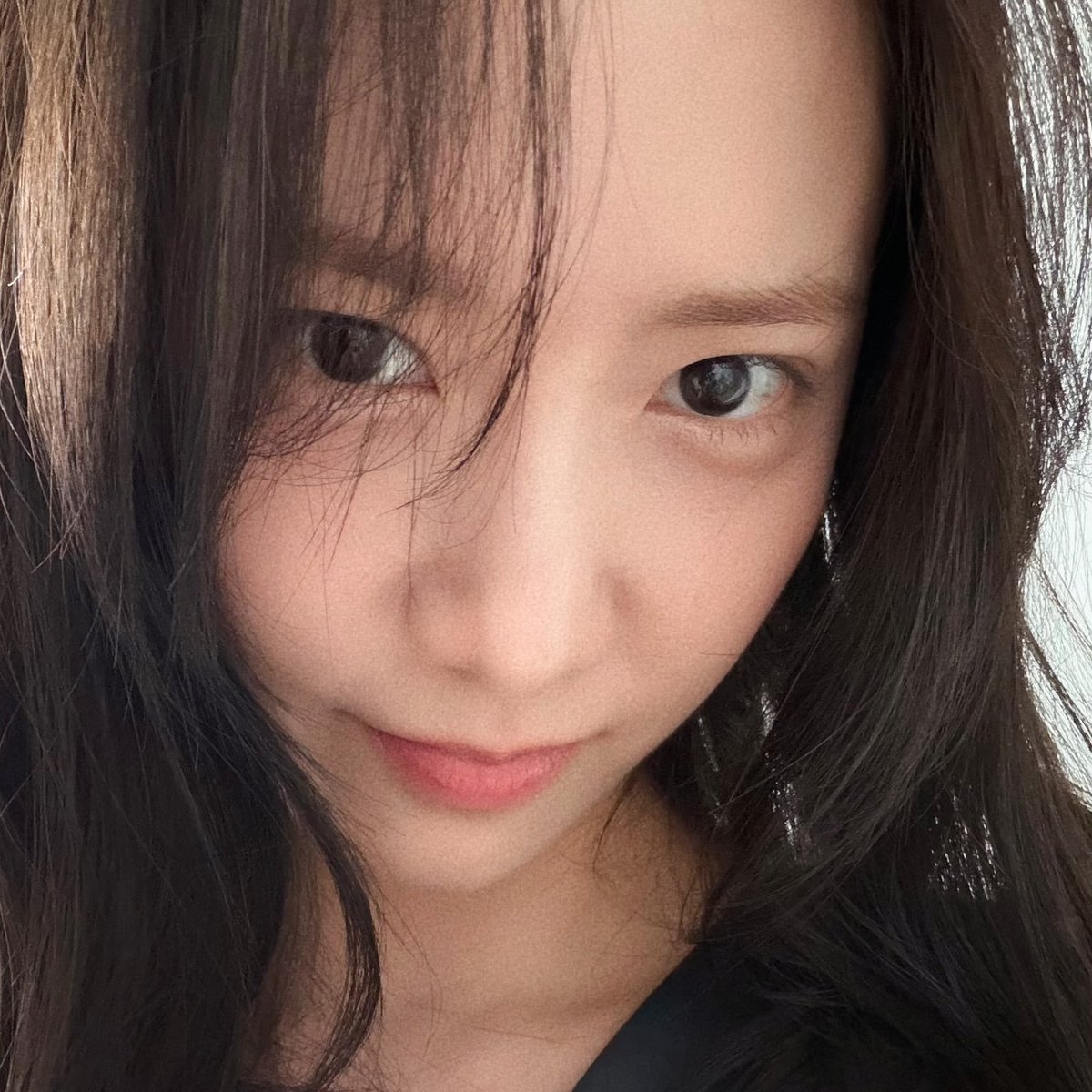 inlovewyoona's tweet photo. It all started with the selfie Yoona shared earlier this week.  ♥

Then came campaigns, editorials, and red carpet appearances. But in the end, what always remains is that unique essence only Yoona can convey. https://t.co/N2HabGT3gq
