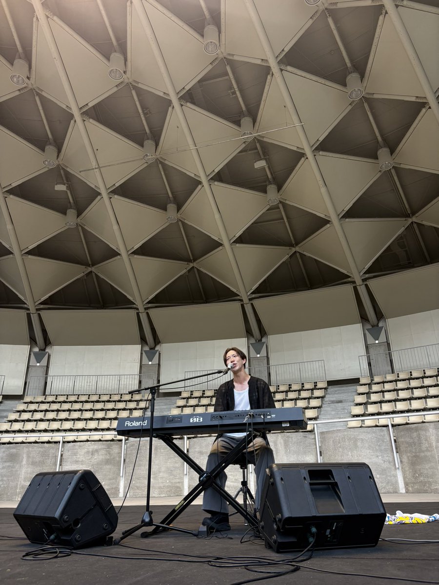 Hikozaemon0218's tweet photo. #おかげさまーフェス
#CooleyHighHarmony
#うたまろ
#そよかぜ大根雄馬
#名迫僚太
クーリーさんも初見。30年の熟練ハーモニー。
ねっち圧巻。
735くん15周年おめでと🎉
そしてうたまろ❤️最高でした。でもワンマンライブ告知してほしいあるよ😅8/9名古屋ワンマン! https://t.co/zpIrXi83fJ