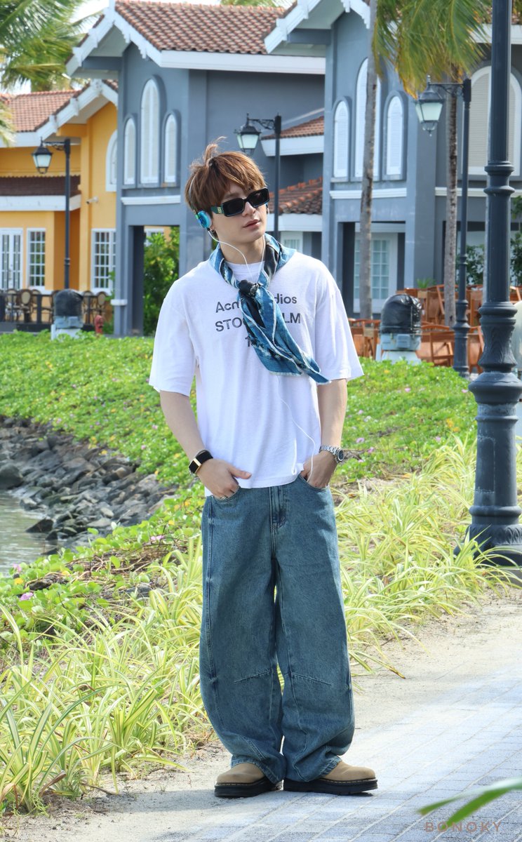 bonoky's tweet photo. นายแบบเท่ๆ 😎
@kristtps 
#KristPerawat
#GarnierMochiMaldivesxKristSingToD3
#คริสสิงโต
2 Aug'26 https://t.co/rI1RLrXNyC