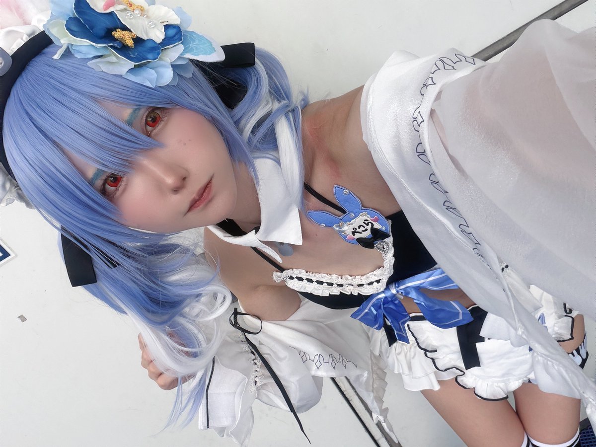 tinmomiyan's tweet photo. 取り急ぎついてます！！！
眉毛ポスカで、、、、濃い、、、 https://t.co/j2r0X4gNAp
