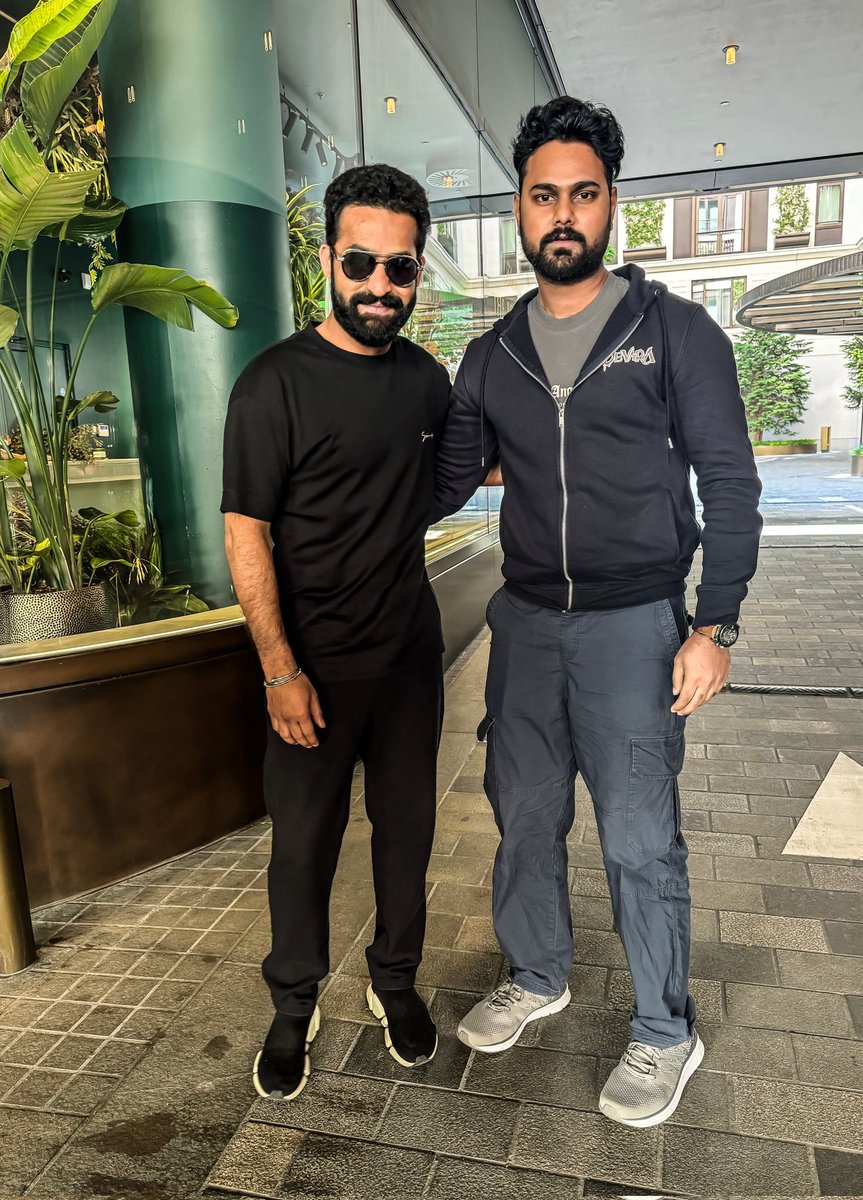 TejaforTarak's tweet photo. Happy fan-ship day @tarak9999❤️ 

E janmaki aithe niku kattu banisa ni 💯 https://t.co/4Cs3avFtHz