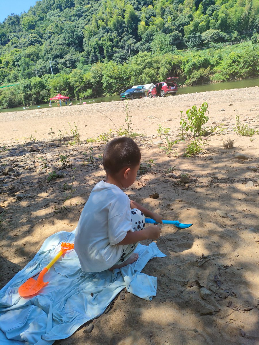Xia65645 tweet picture
