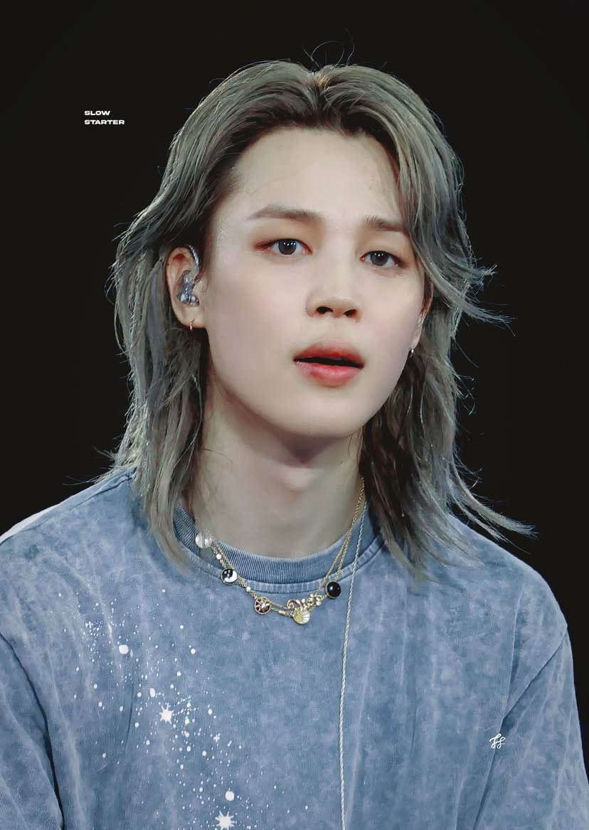 𝘕𝘪𝘯𝘢. tweet media