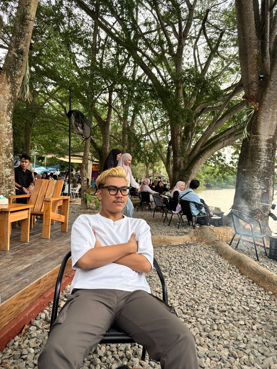 MixMacthalwg7's tweet photo. Kayak nya memandang kamu enk deh #GayJakarta #GayPalembang #GayJogja #GayBali #GayBandung #GayMedan #GayJambi https://t.co/aJghN5QPYl