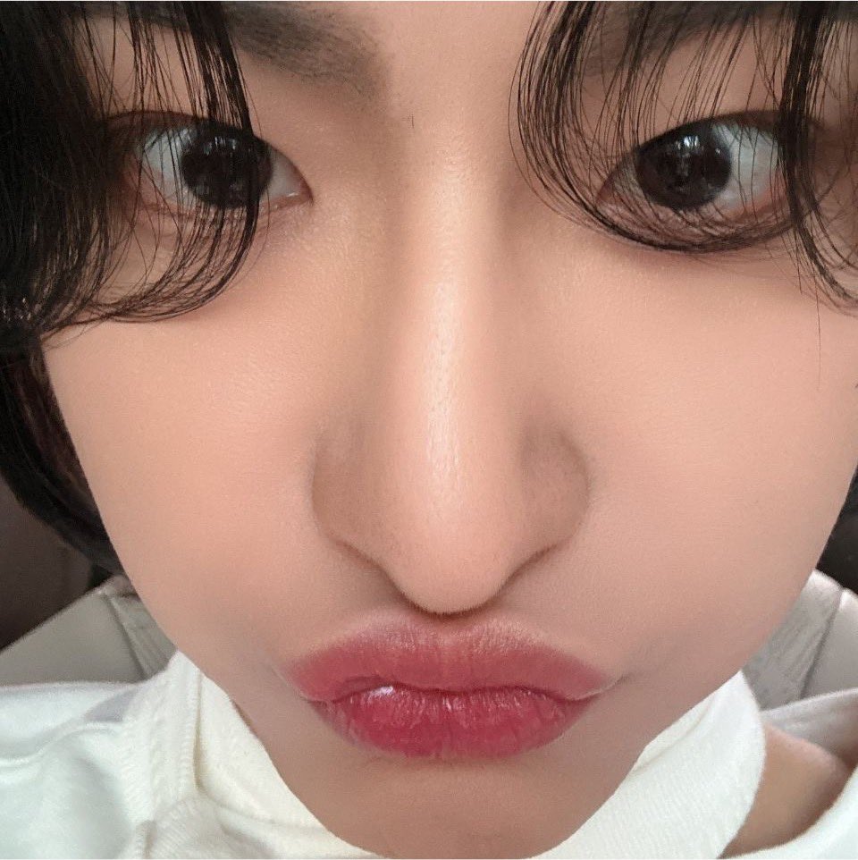 joongztars tweet picture