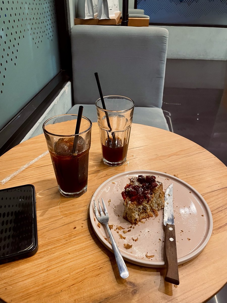 lvckypaul's tweet photo. iPhone XR https://t.co/E2YOlklsJ3