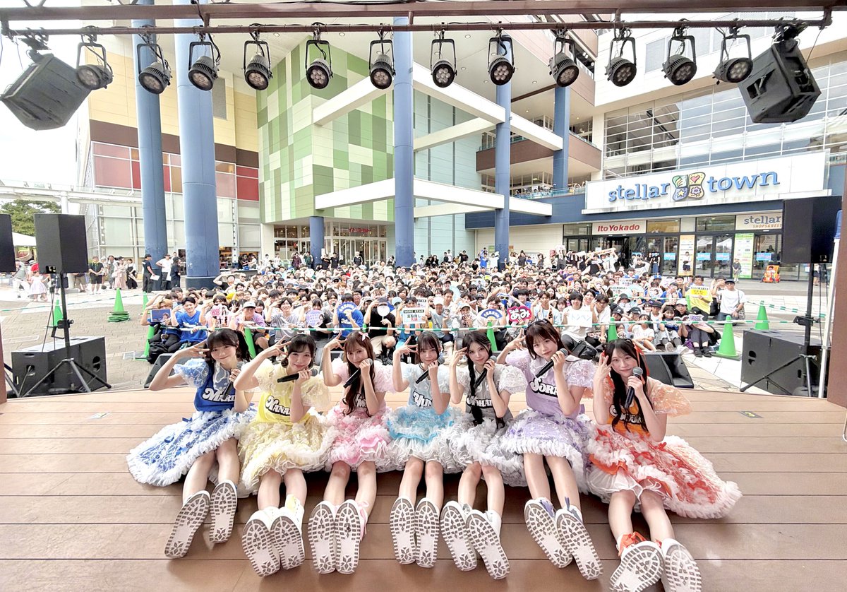MORE_STAR_'s tweet photo. ✨📸集合写真 inステラタウン大宮🌟✨

今日も暑い中、#もあすた と一緒に
たくさん楽しんでくれてありがとう❣️

8/2(日)
MORE STAR 1st シングルCD
『サマーゴー！！/WITH KAWAII論』発売記念リリースイベント
📍ステラタウン大宮 1F屋外メローペ広場

☀️最新曲『サマーゴー！！』🍉
▼楽曲を聴く
https://t.co/2fzYPxR9LH
▼YouTubeで観る
https://t.co/Cha027UnMI 

#MORESTAR  #WITHKAWAII