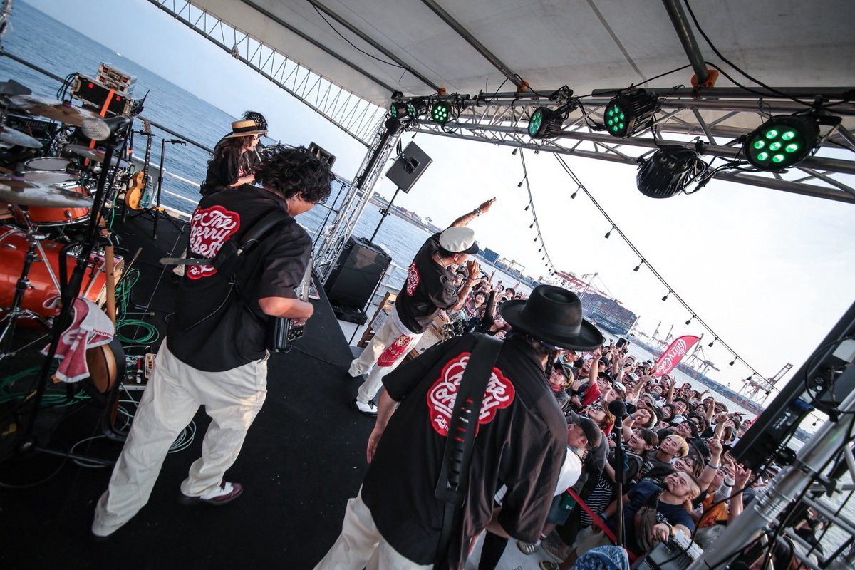 THE_CHERRYCOKES's tweet photo. 【DONG CHANG CRUISE 2026】
2026/08/01 #チェリコ #DCC2026
📸5️⃣
photo by watanabe"KOOL"syo
@85ride_kool 

【Next gig】
2026年8月9日(日)
@SHIBUYA GARRET
「NO REGRETS」
•THE CHERRY COKE$
•JUNIOR
•ONE TRACK MIND

OPEN 18:00 / START 18:30
ADV ¥3500 / DOOR ¥4000
https://t.co/jWDqL8aj7E