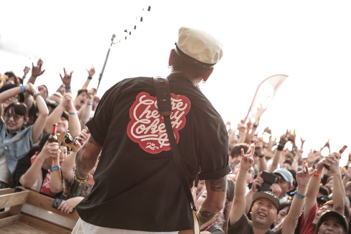 THE_CHERRYCOKES's tweet photo. 【DONG CHANG CRUISE 2026】
2026/08/01 #チェリコ #DCC2026
📸3️⃣
photo by watanabe"KOOL"syo
@85ride_kool 

【Next gig】
2026年8月9日(日)
@SHIBUYA GARRET
「NO REGRETS」
•THE CHERRY COKE$
•JUNIOR
•ONE TRACK MIND

OPEN 18:00 / START 18:30
ADV ¥3500 / DOOR ¥4000
https://t.co/jWDqL89Li6