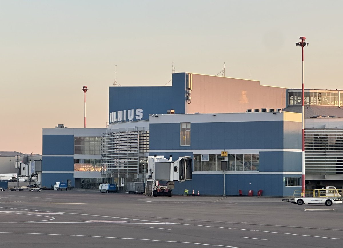 TodaysFlight's tweet photo. Transformation in progress at #Vilnius airport. The old Soviet style terminal is turned into an arrival area, the pier that was added in the 90‘s is under renovation, while the new departure terminal looks like a Louis Vuitton store. Evolution.
#VNO #avgeek #airportarchitecture https://t.co/hCc1gOHrCE