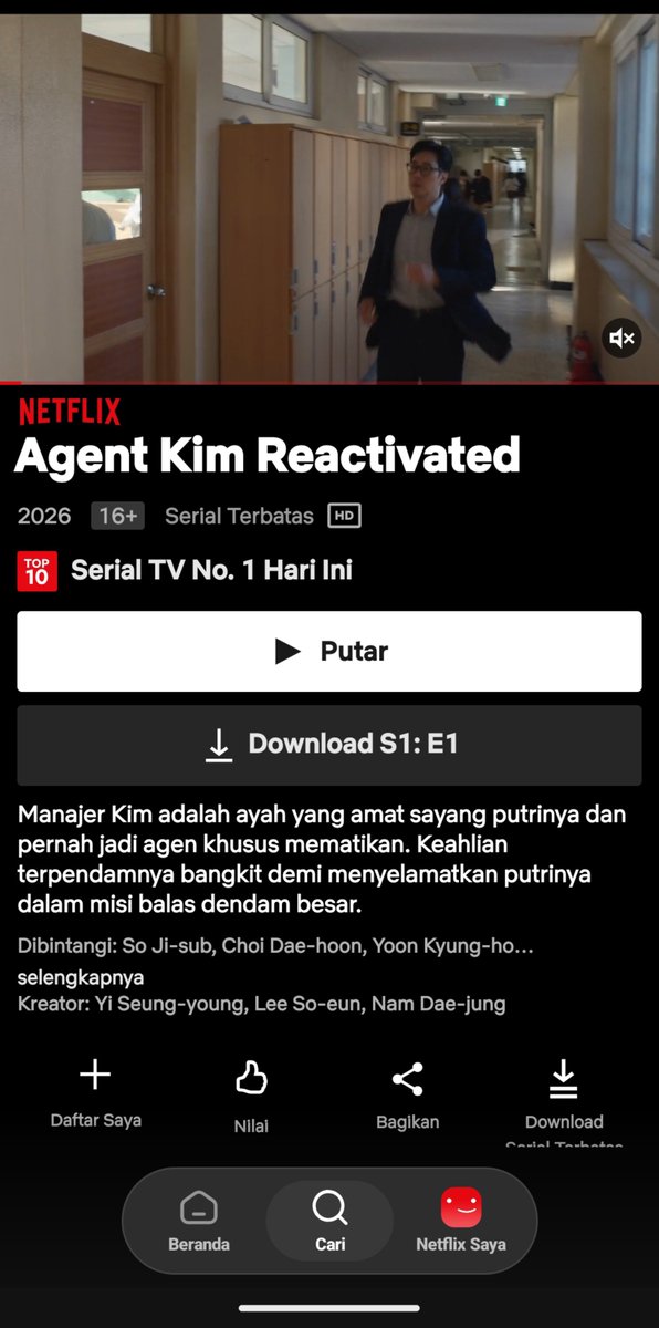 GlittersEarth's tweet photo. mending nonton yg mana dulu ya guys mumpung aku lagi ada Netflix.. mending nonton The East Palace atau Agent Kim dulu yaa?? Yg udah nonton pls review dong worth to watch gak.. https://t.co/m8AeoH2BLo