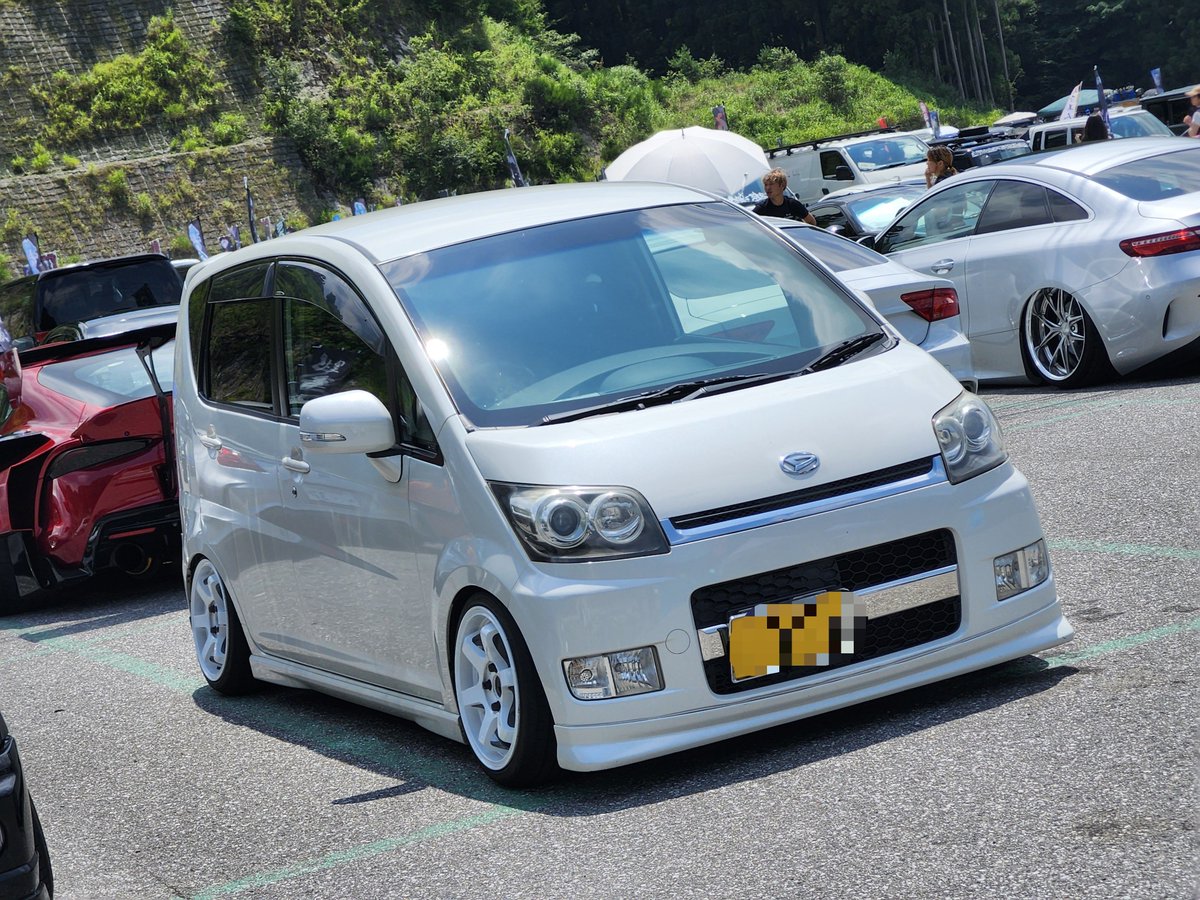 Shiro_Sporza152's tweet photo. カッコイイもべとハス。

ハスラーもエントリーすりゃ良かったかな🙄 https://t.co/LHlv1WDtjP
