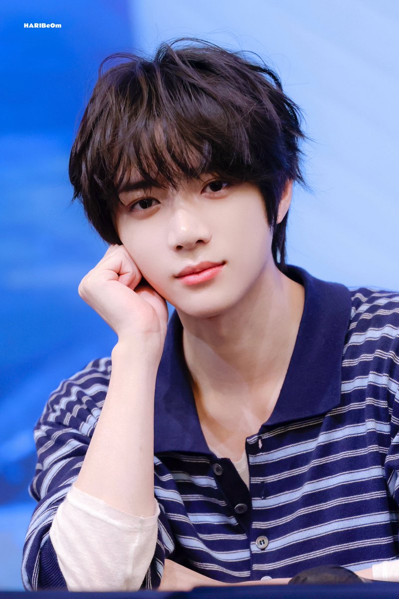 HARIBeOm_313's tweet photo. εïз 260802 εïз MAKESTAR TAIPEI
 🧸🧸💕
볶머 짱 귀여움♡♡ ~~
#투모로우바이투게더 
#범규  #BEOMGYU #TXT_범규
#TXT #TOMORROW_X_TOGETHER #ボムギュ https://t.co/NxJ9T0IleA