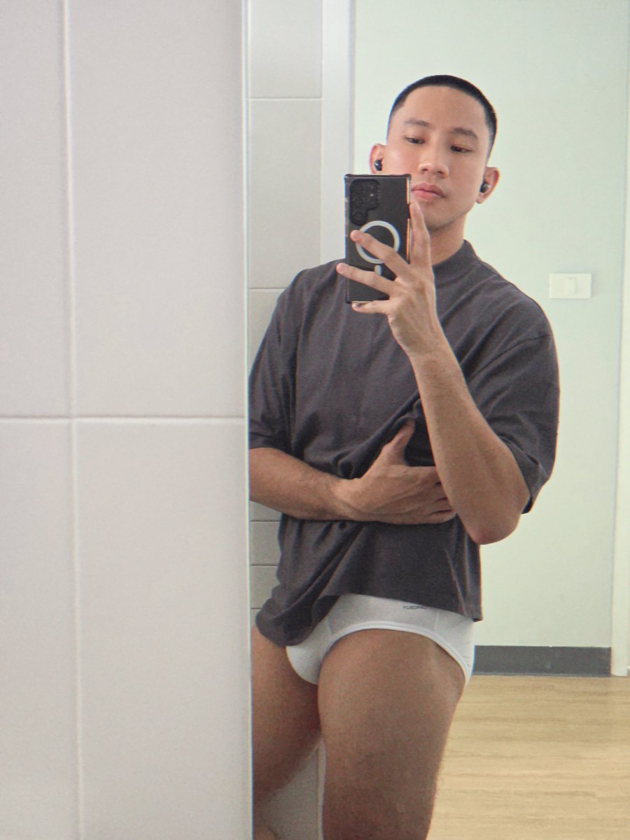 nnuengg12349189's tweet photo. มัทชะ ทำไม่เป็น 
เอาอเมริกาโน่ไปก่อน.. https://t.co/laCh2n6ZME