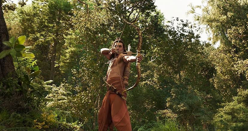 rajan_kumar7's tweet photo. Moving a 2000+ crew, stunt teams, and stars into deep jungle is logistically impossible—safety, health risks, and finding ancient-looking forests make studio sets necessary.
The issue isn't using VFX; it's that the green screen blend feels obvious right now. #ramayana #yash https://t.co/DZFQlhtIft