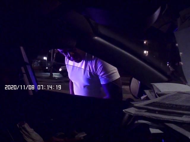 Devil_Democrats's tweet photo. TSE-#1842: My fellow HUMANS! Based on strong evidence and belief, this person is connected with the NOVEMBER 9th 2020-KIDNAPPINGS of then-12 month old Baby FIG and her family. He was seen at the 5101 S. Wentworth Ave, Police Station, where officers tortured FIG and her family. https://t.co/RjDYocZTf3