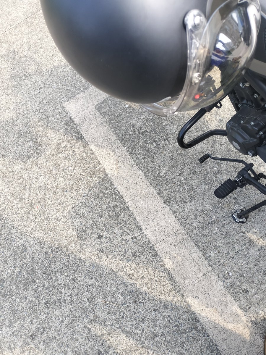 kuma3393's tweet photo. 朝釣りもう暑くて限界　気温よりも太陽光がキツイ
キスじゃなくてイシモチ釣れた https://t.co/u8k7S8Ikhk