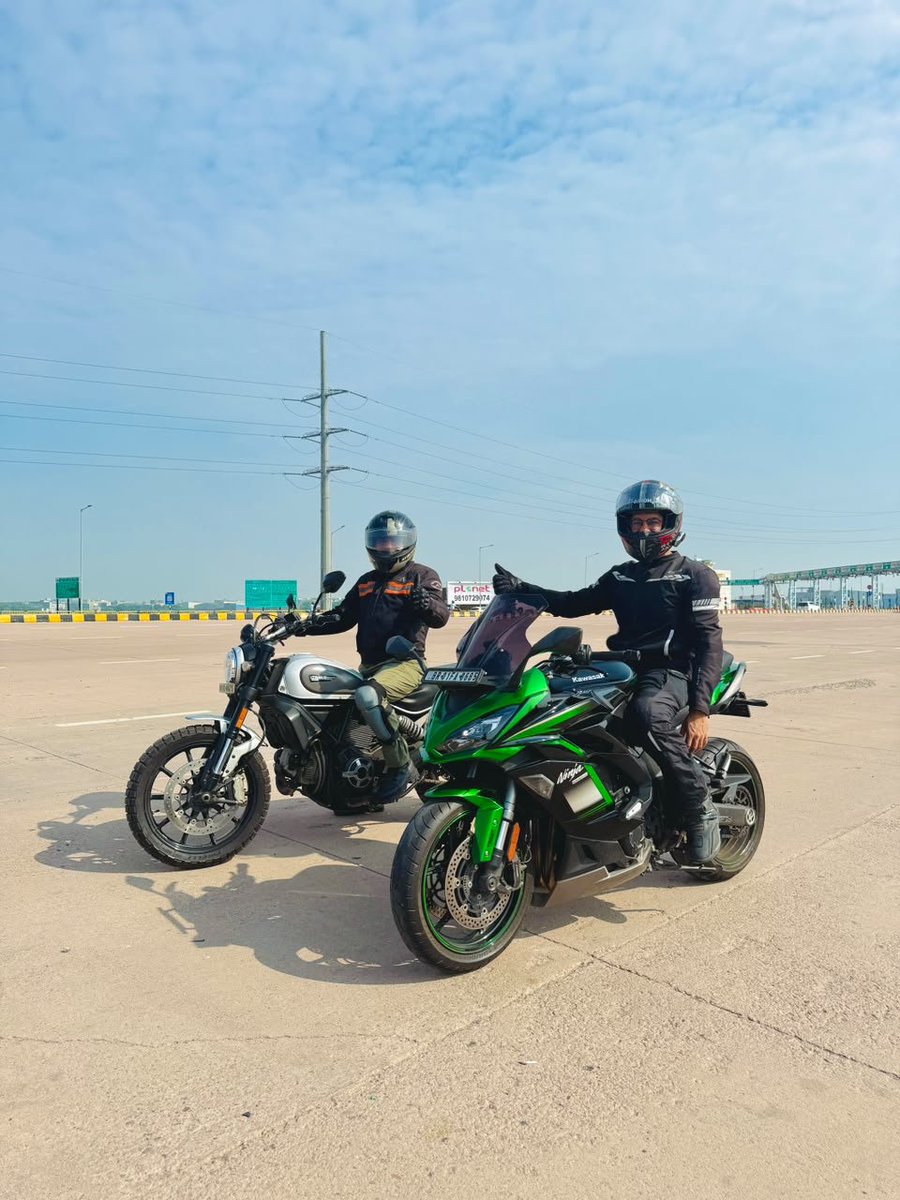 TheSatishDua's tweet photo. 11 years ago, I took a motorbike trip with my sons from Manali through Ladakh to Srinagar. I used to keep checking with my sons if all is well. Today, on a Sunday ride with my son and his friends, he kept checking with me if all is well 🙃
Bonding over breakfast was priceless... https://t.co/i3nVmjUqeT